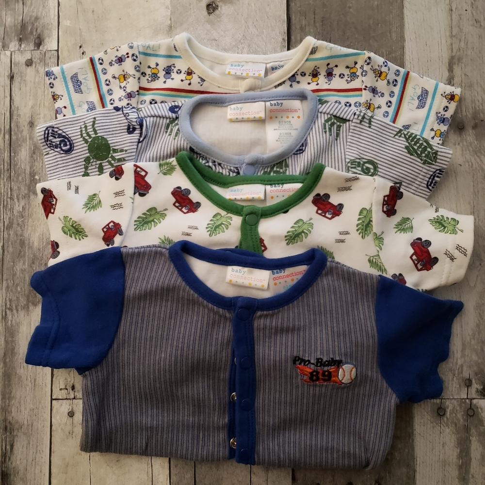 Baby Connection Onsies 0-3m Set of 4